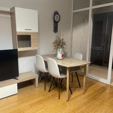 Kalpazo Bloom Apartmán