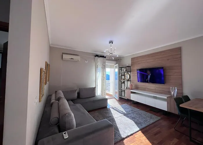 Kalpazo Bloom Apartment *